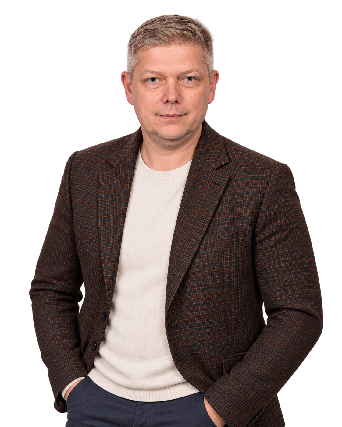 Денис Непомнящих, страховой агент