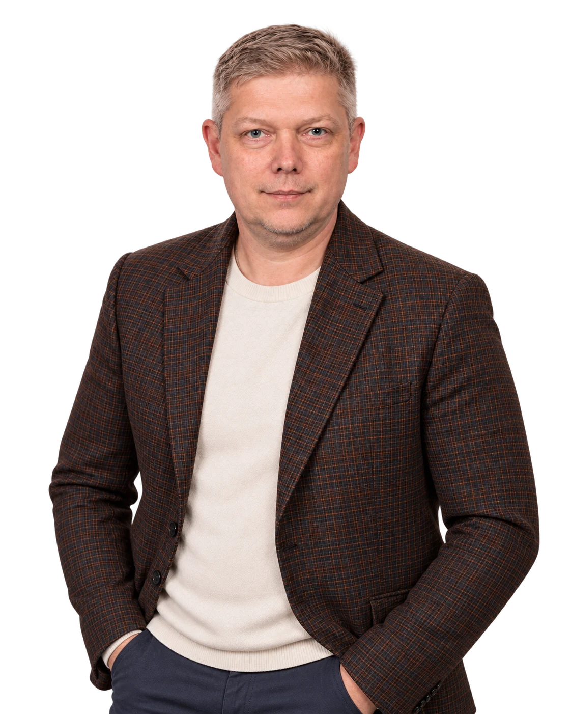 Денис Непомнящих, страховой агент