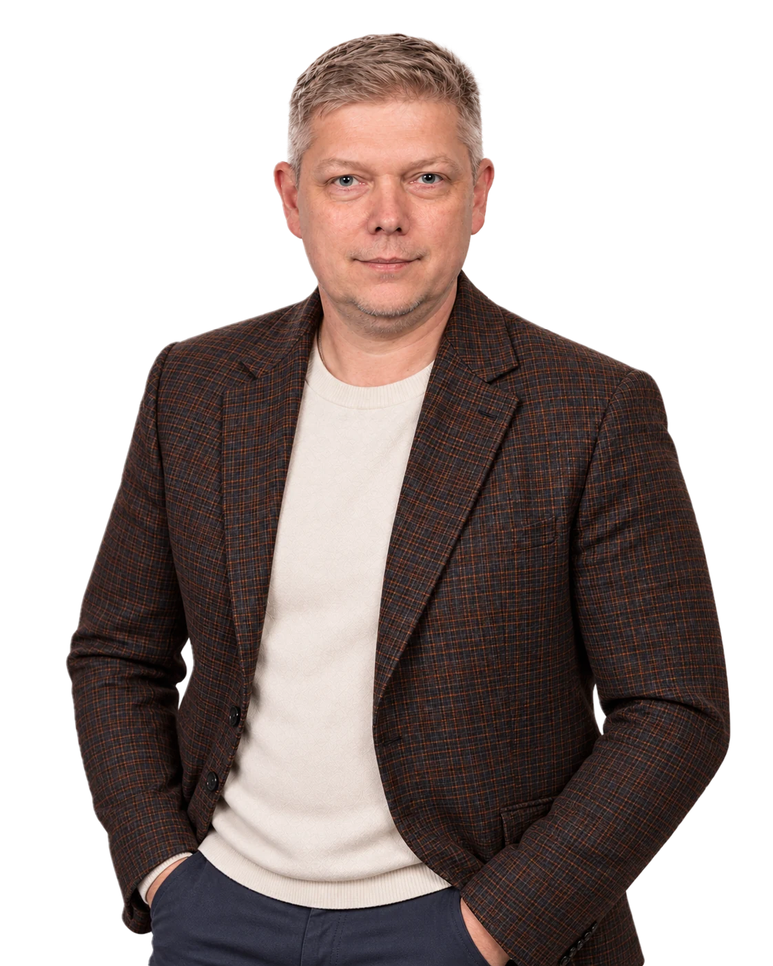Денис Непомнящих, страховой агент